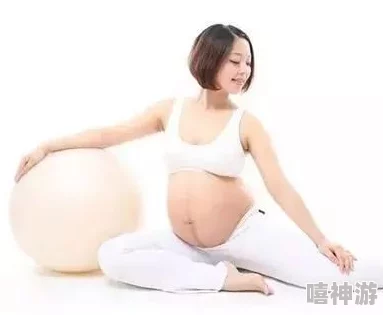 裸体孕妇乄乂乄ⅹ乄心：探讨艺术与生命的交融，展现母性之美与自然的和谐共生